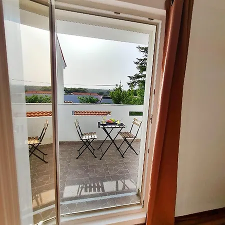 House Dora Apartmán