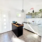 House Dora Lejlighed *